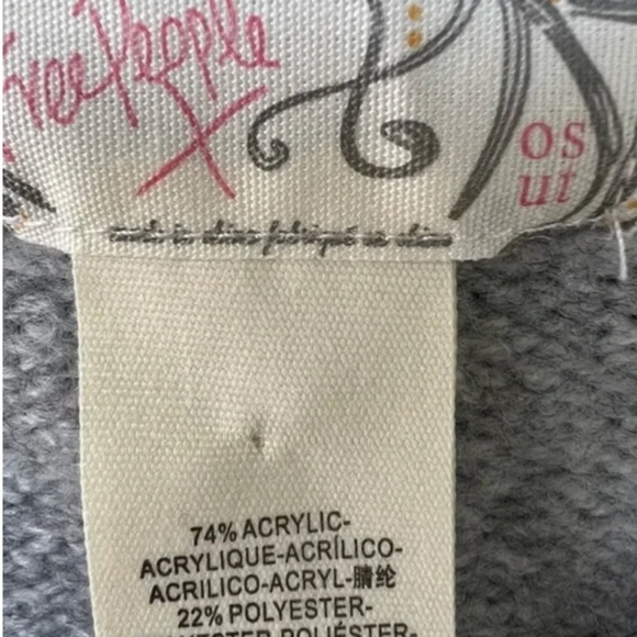 FREE PEOPLE STRIPED SWEATER PONCHO VEST TASSELS GRAY BLUE - Picture 5 of 6